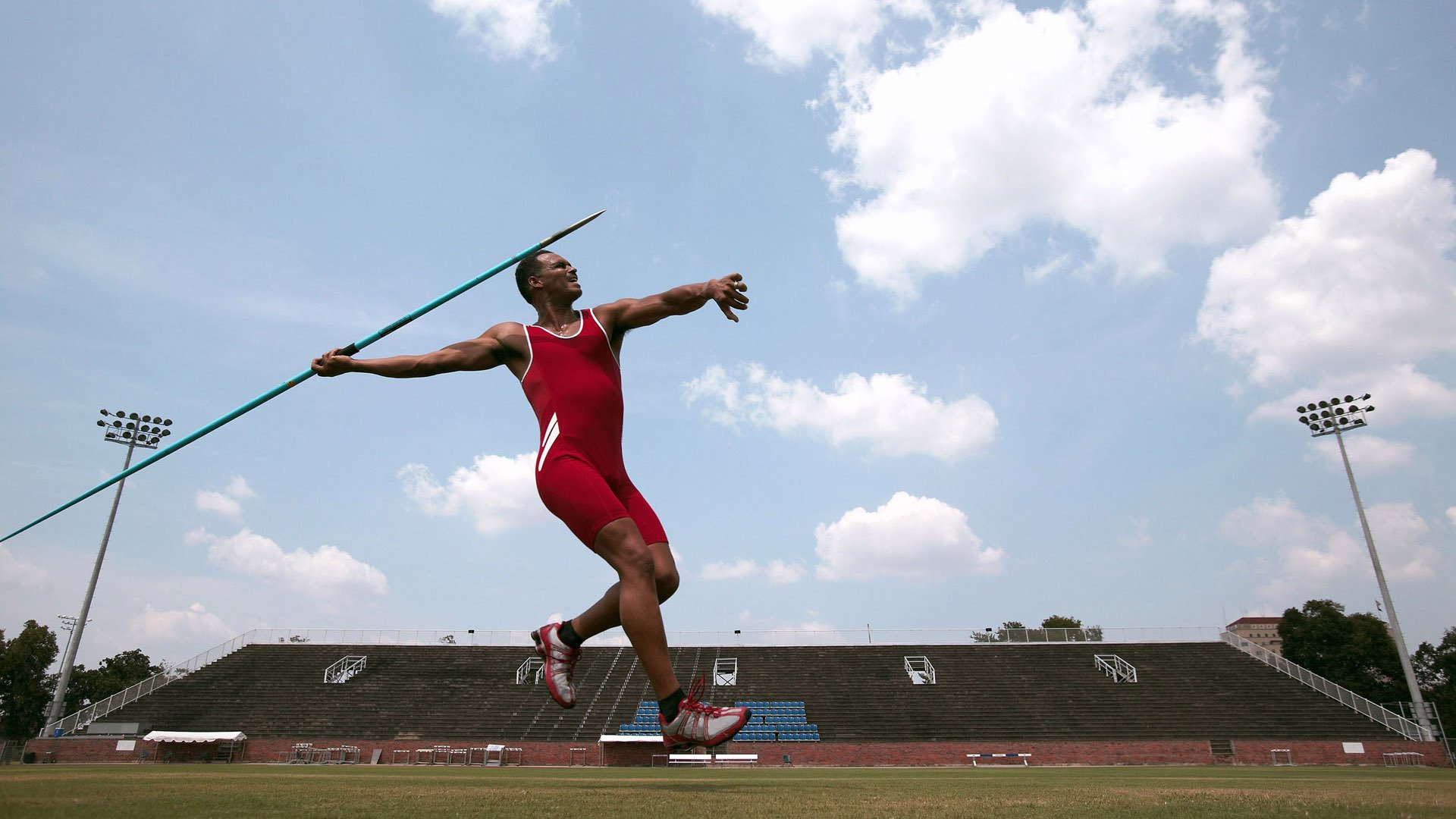 篮球公益项目助力贫困地区体育发展，篮球公益活动方案